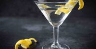 cea mai faimoasa reteta de cocktail codka martini