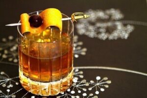 Cocktail-ul High Society reteta perfecta