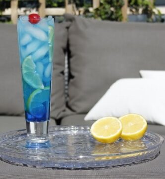 Blue Lagoon reteta cocktail