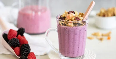 Retete shake cu iaurt si fructe de pădure