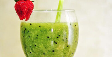fructe bio pentru a prepara un shake
