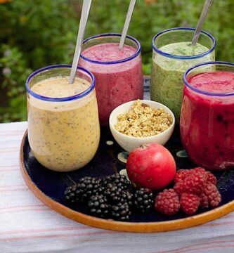 Smoothie de fructe reteta